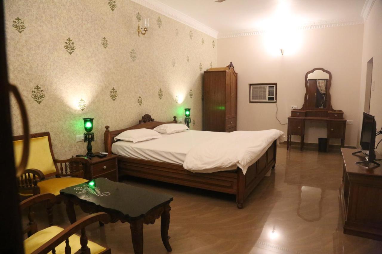 Vijaigarh Kothi - Heritage Boutique Варанасі Екстер'єр фото