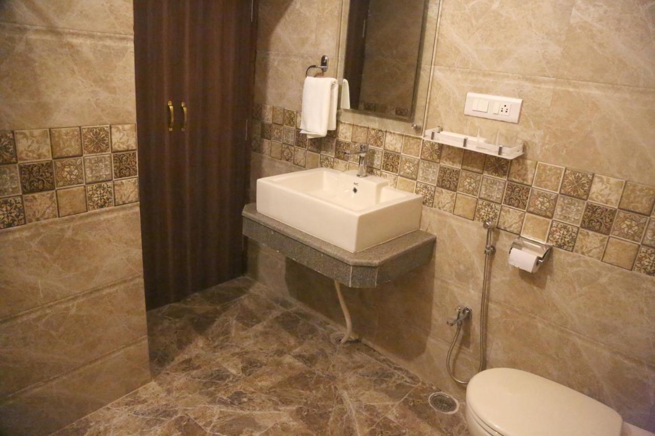 Vijaigarh Kothi - Heritage Boutique Варанасі Екстер'єр фото