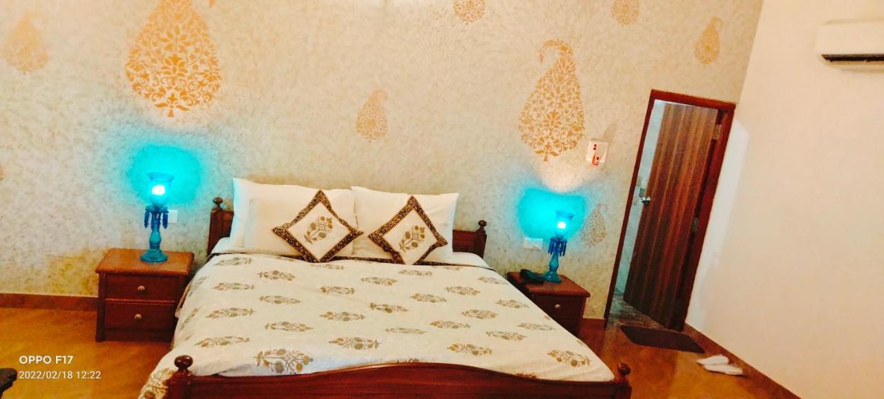 Vijaigarh Kothi - Heritage Boutique Варанасі Екстер'єр фото