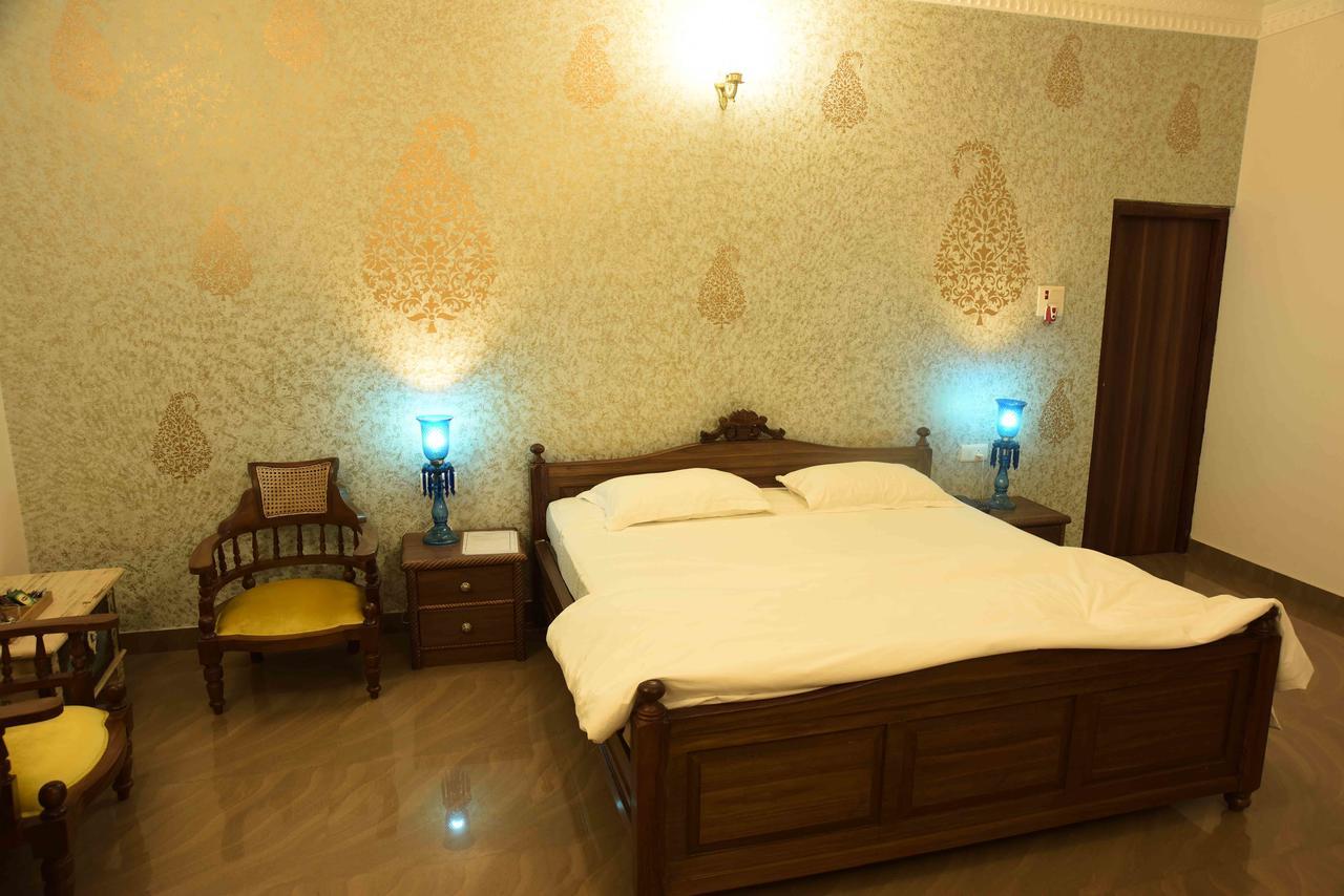 Vijaigarh Kothi - Heritage Boutique Варанасі Екстер'єр фото