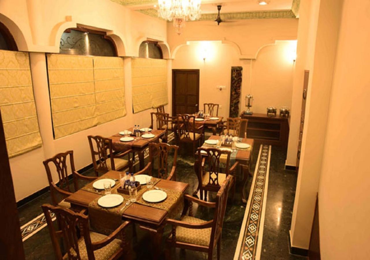 Vijaigarh Kothi - Heritage Boutique Варанасі Екстер'єр фото